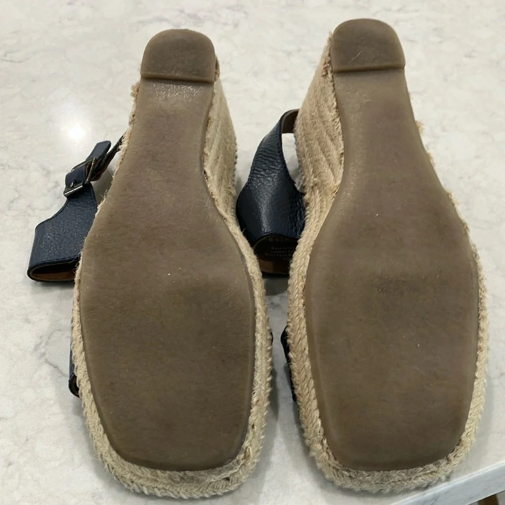 Softwalk Hartley Navy Leather Wedge‎ Espadrille Sandals W/Box Sz 7.5- EUC - Picture 12 of 15
